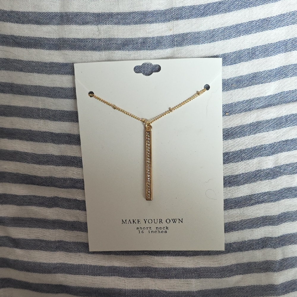 Kohl's Gold Bar Pendant Necklace with Clear Stones